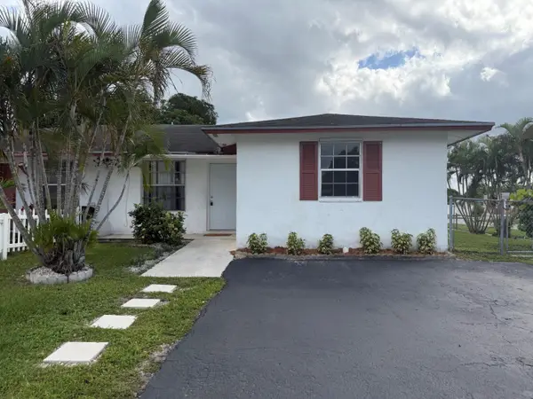 5288 E Cannon Way, West Palm Beach, FL 33415