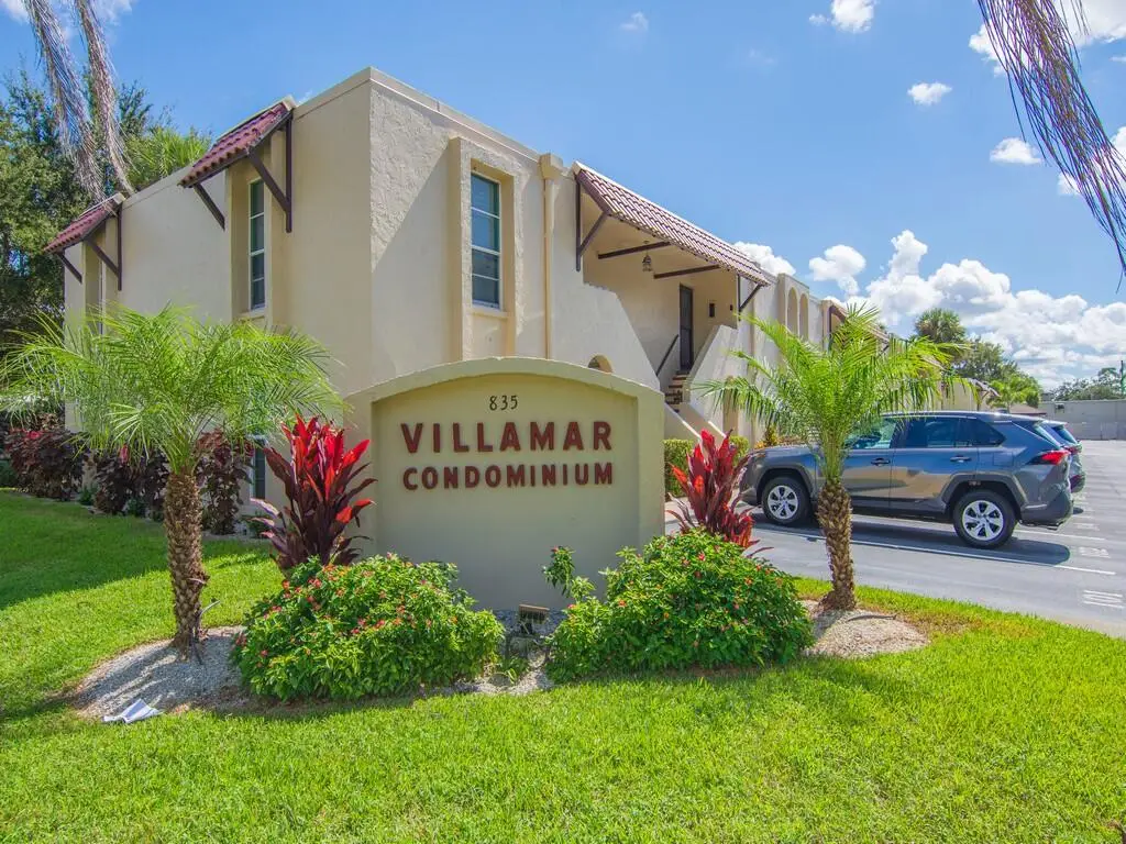 835 18th Street #206, Vero Beach, FL 32960 - #1