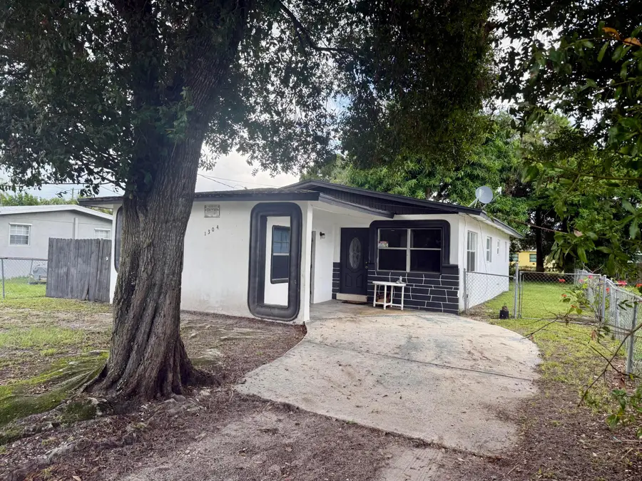 6602 Miramar Avenue, Fort Pierce, FL 34951 - #2