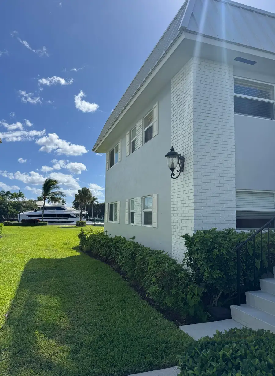 20 Colonial Club Drive #202, Boynton Beach, FL 33435 - #3