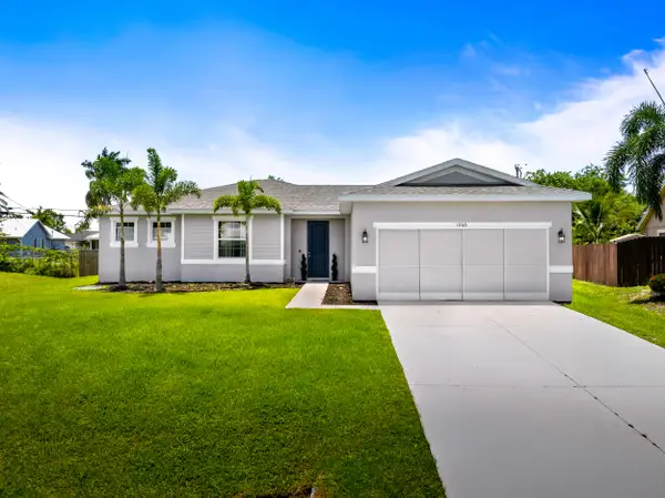1066 SW Jennifer Terrace, Port St Lucie, FL 34953