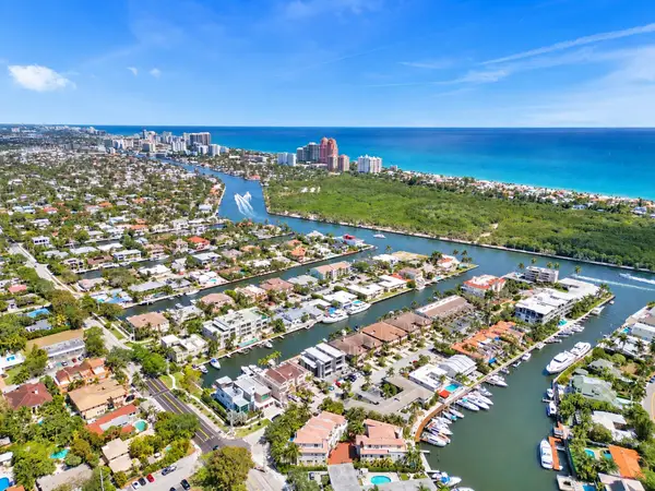 2744 NE 14th Street, Fort Lauderdale, FL 33304