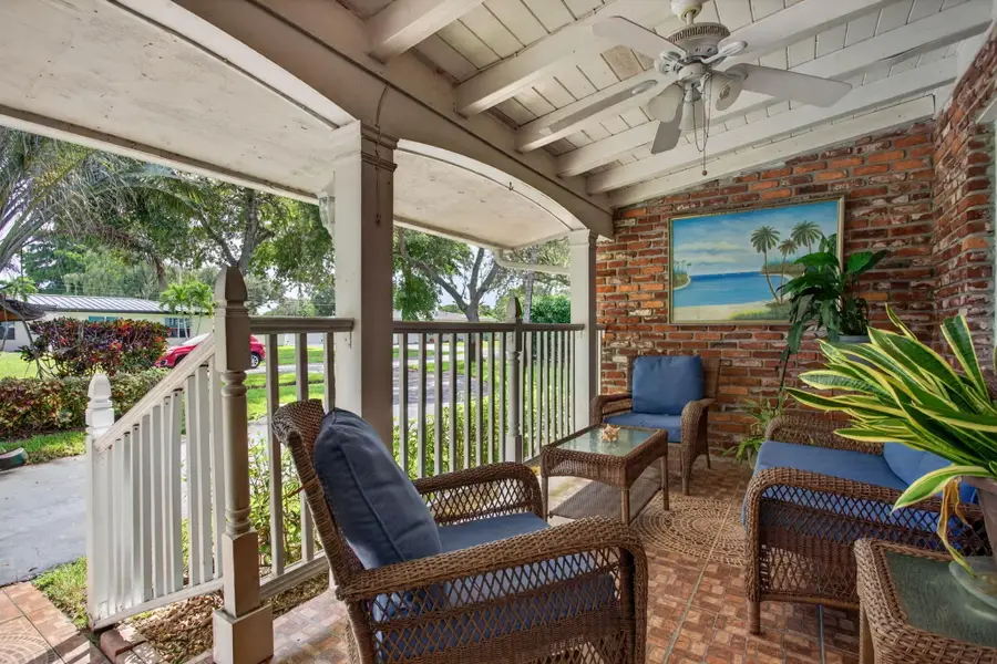 291 SW 60th Avenue, Plantation, FL 33317 - #3