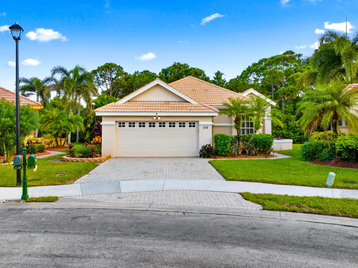 576 SW Saint Kitts Cove, Port Saint Lucie, FL 34986 - #1