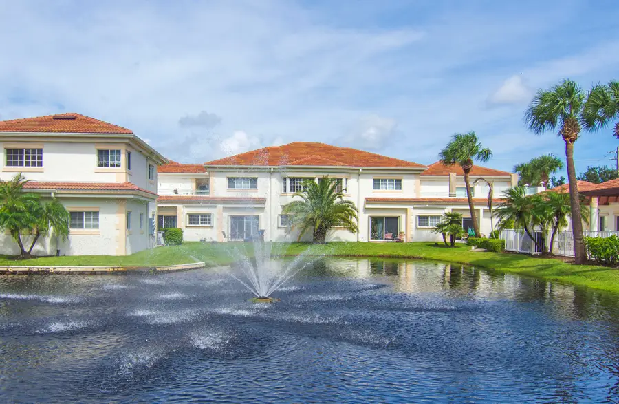 520 7th Square, Vero Beach, FL 32962 - #3