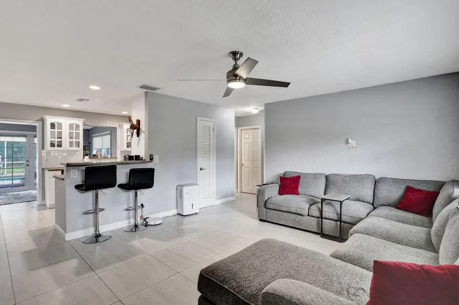 2359 Holly Lane, Palm Beach Gardens, FL 33410 - #3
