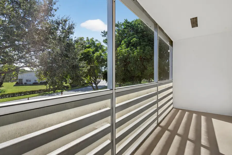 71 Canterbury C, West Palm Beach, FL 33417 - #3