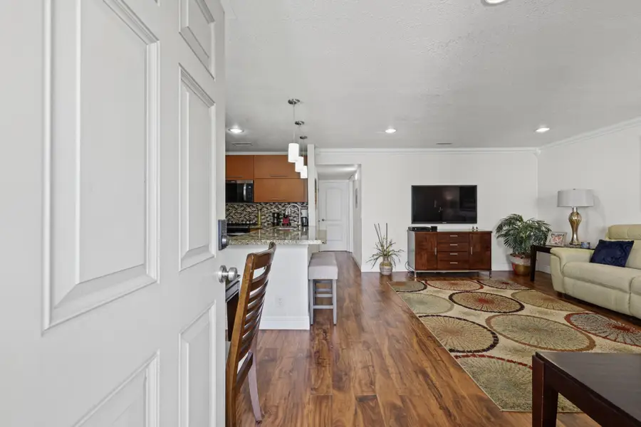 379 Capri H, Delray Beach, FL 33484 - #2
