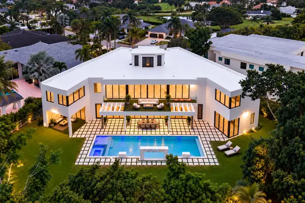 17548 Scarsdale Way, Boca Raton, FL 33496