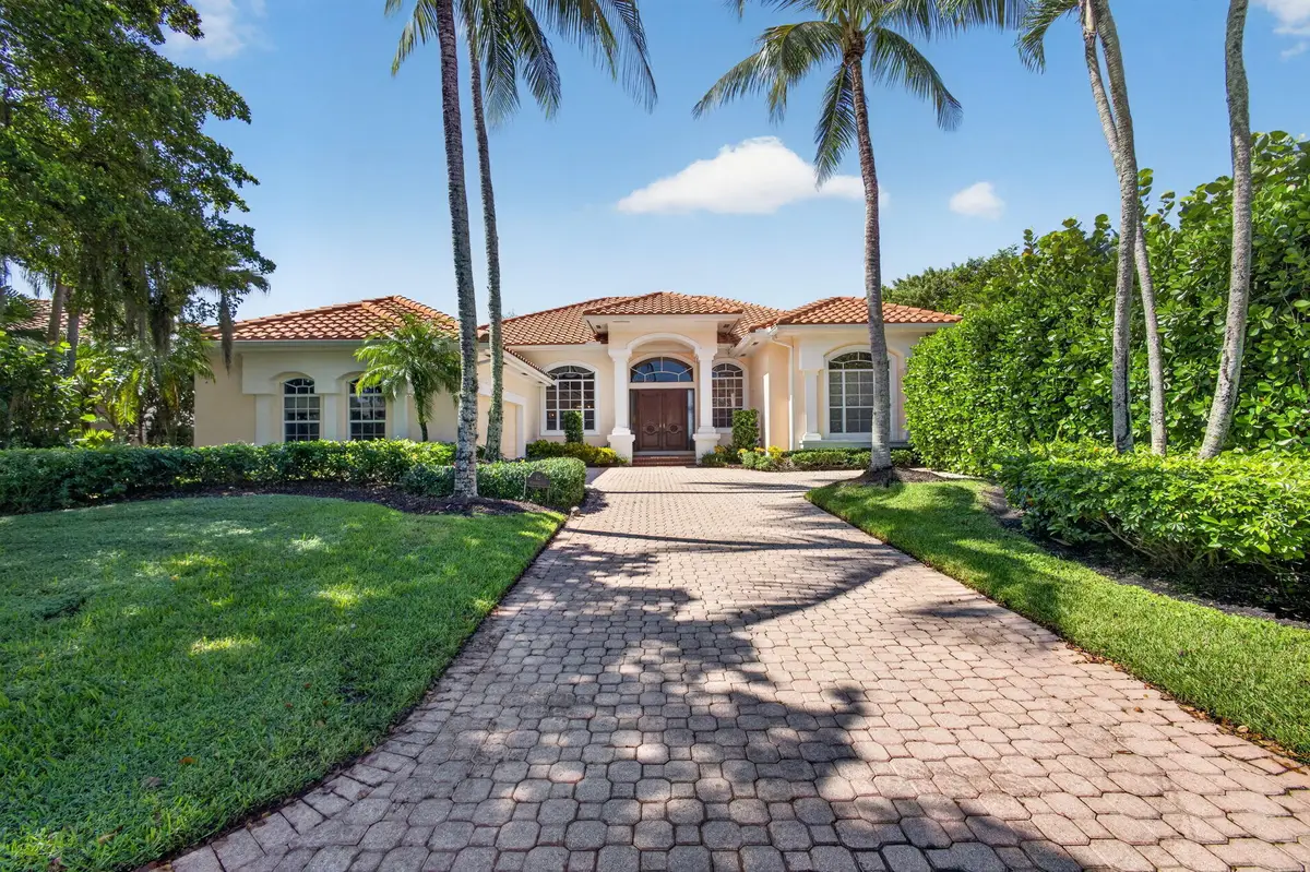 42 Windward Isle, Palm Beach Gardens, FL 33418 - #1