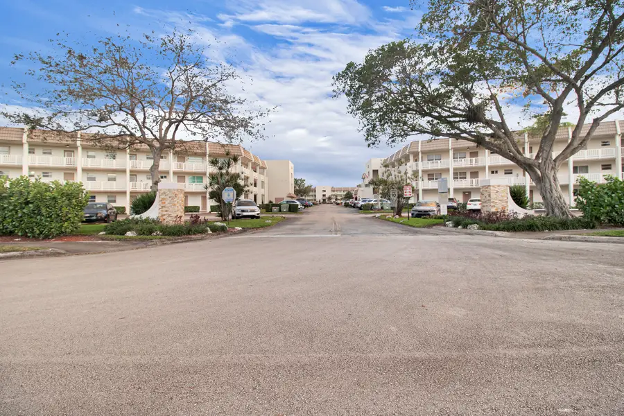 6890 Royal Palm Boulevard #101H, Margate, FL 33063 - #3