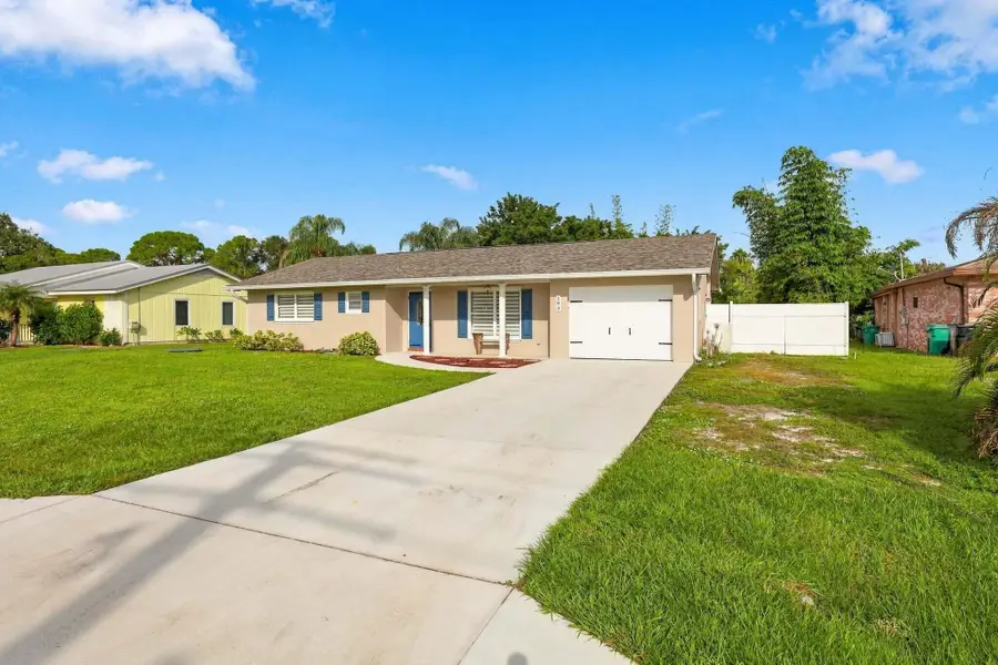 583 SE Greenway Terrace, Port Saint Lucie, FL 34983 - #2