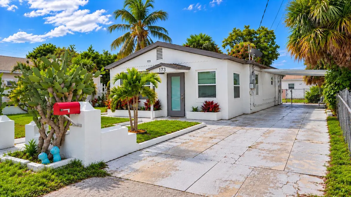 173 W 16th Street, Riviera Beach, FL 33404 - #1