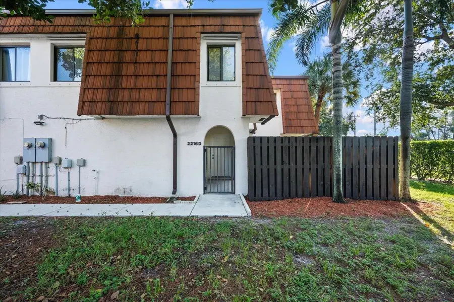 2216 White Pine Circle #D, Greenacres, FL 33415 - #2