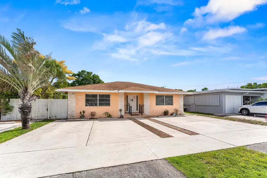 808 S Broadway #1, Lantana, FL 33462 - #3