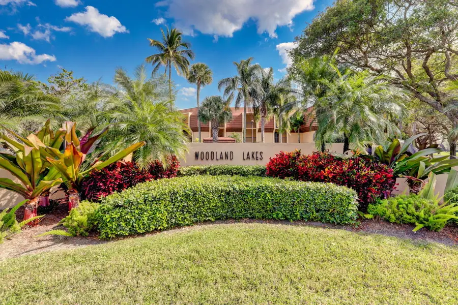 5344 Woodland Lakes Drive #225, Palm Beach Gardens, FL 33418 - #2