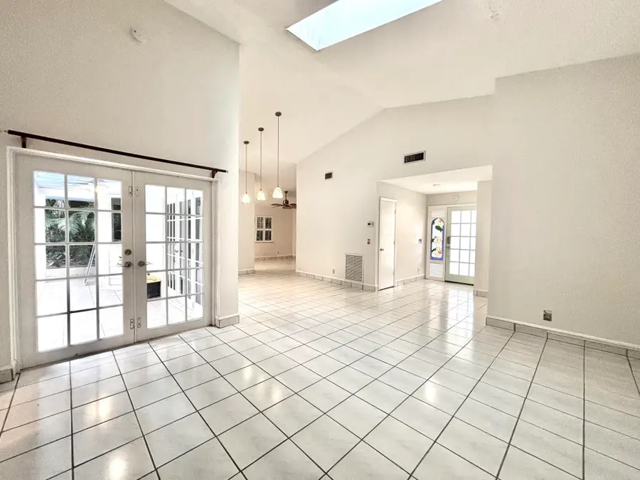 5762 Peachwood Court, Jupiter, FL 33458 - #3