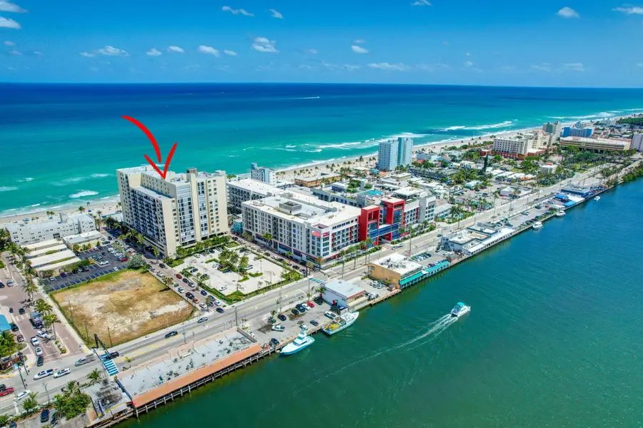 322 Buchanan Street, Hollywood, FL 33019 - #2