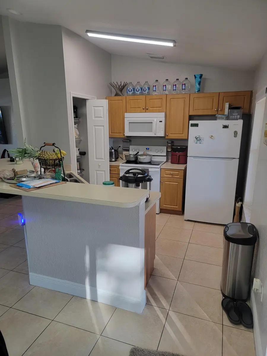 702 NW Kilpatrick Avenue, Port Saint Lucie, FL 34983 - #3