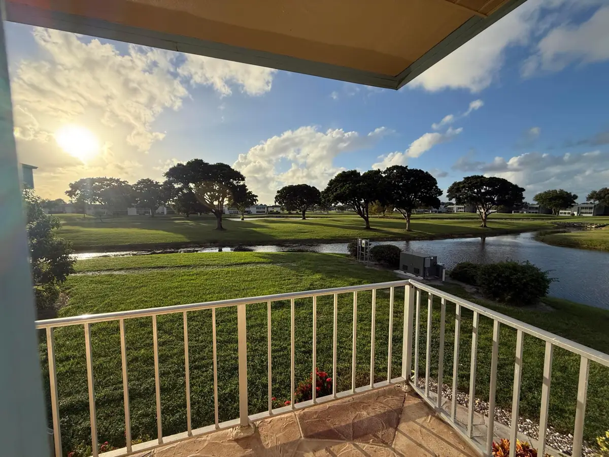 240 Burgundy E, Delray Beach, FL 33484 - #1