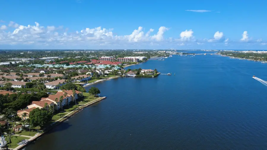 131 Yacht Club Way #109, Hypoluxo, FL 33462 - #2