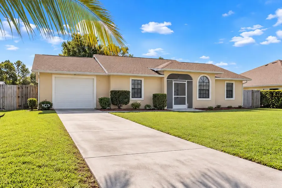 2268 SE Longhorn Avenue, Port Saint Lucie, FL 34952 - #2