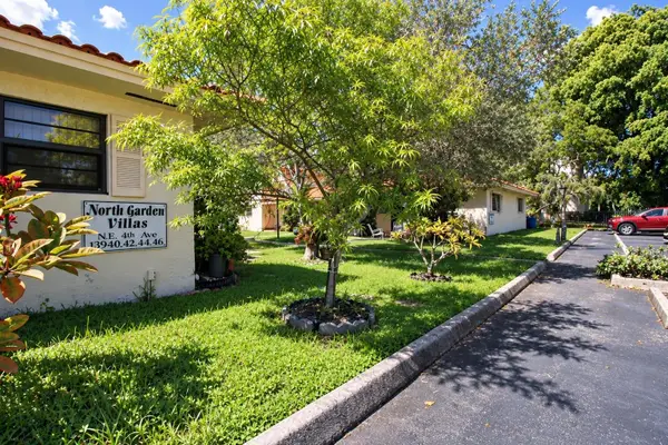 13946 NE 4th Ave C B Avenue #CB, Miami, FL 33161