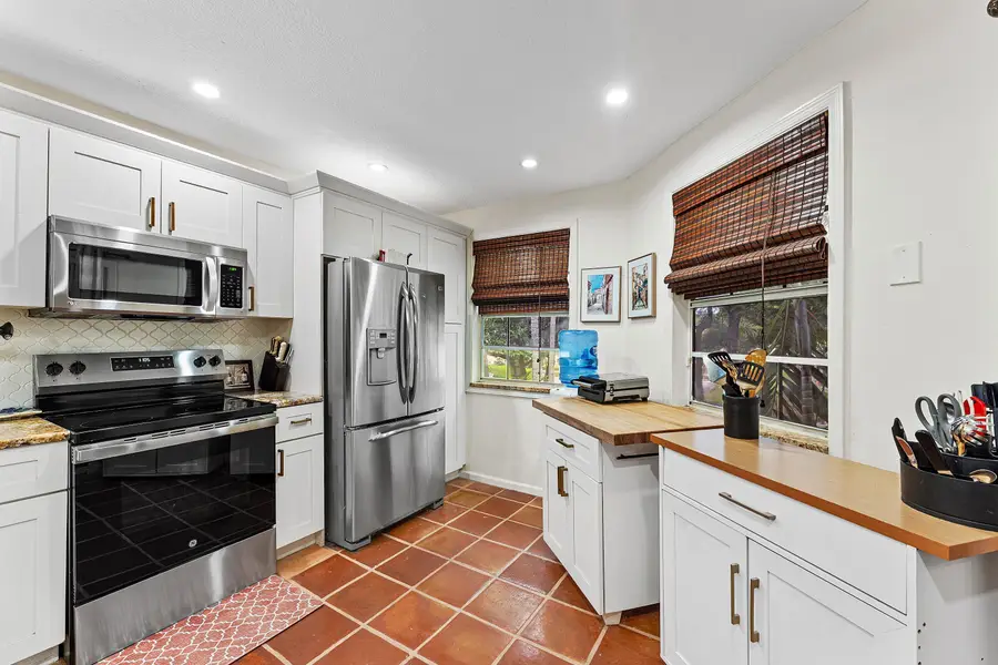 6662 Via Regina, Boca Raton, FL 33433 - #3