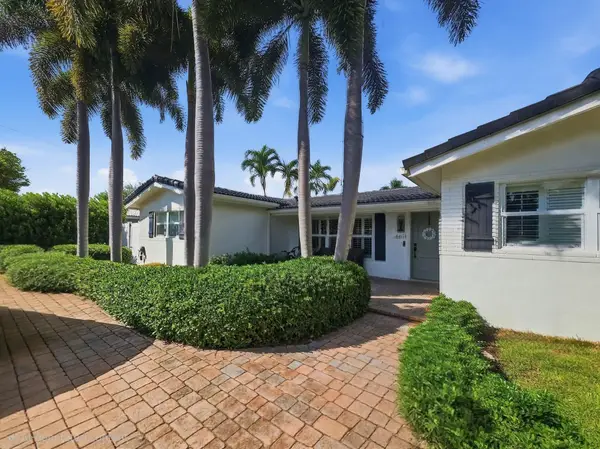 4401 NE 15th Way, Oakland Park, FL 33334