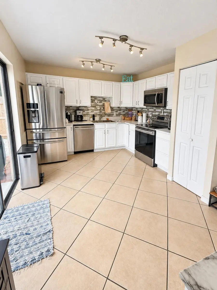 6057 Strawberry Lakes Circle, Lake Worth, FL 33463 - #3