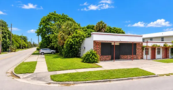 1712 Avenue E, Fort Pierce, FL 34950