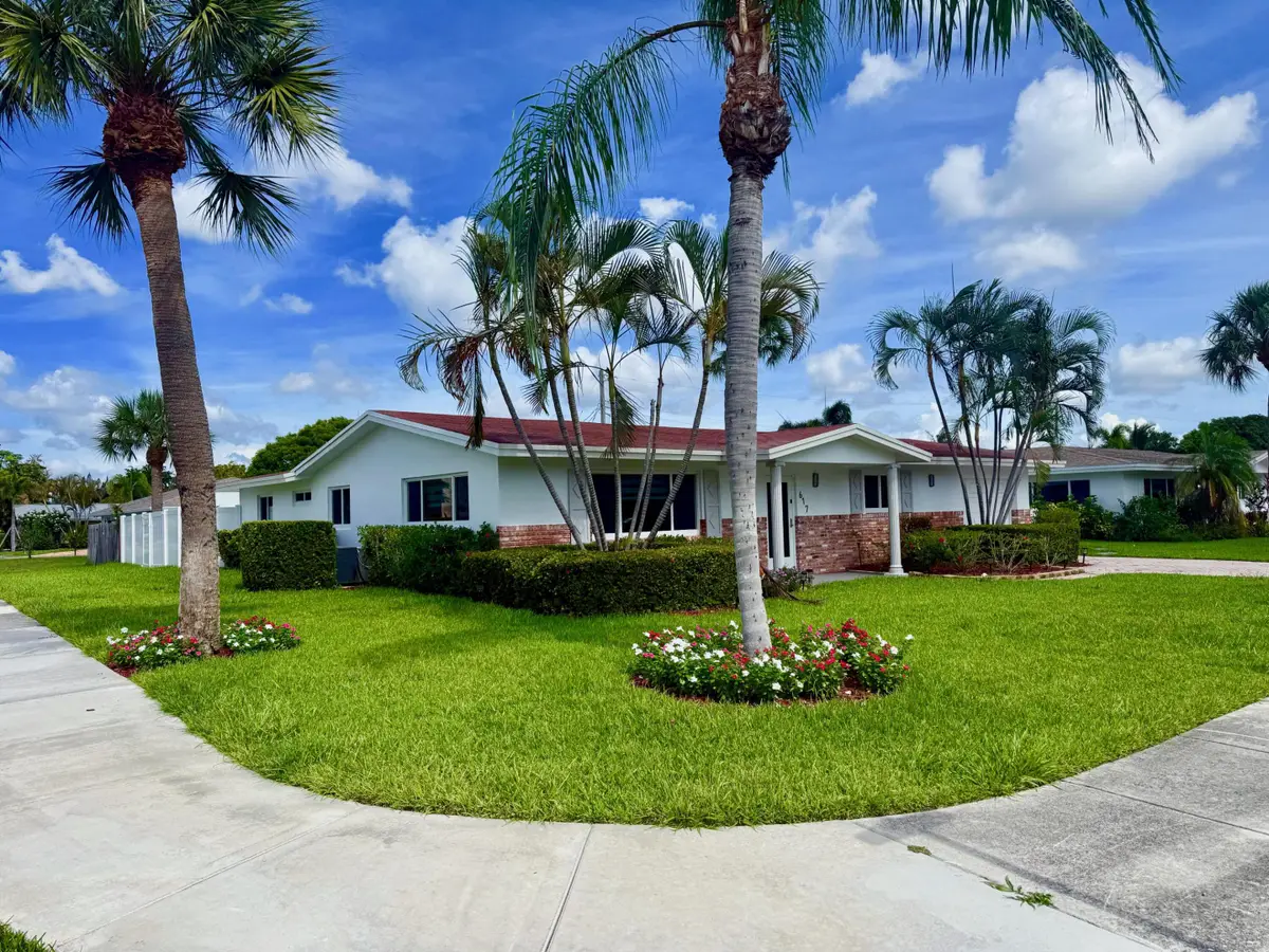 617 SE 8th Avenue, Deerfield Beach, FL 33441 - #1