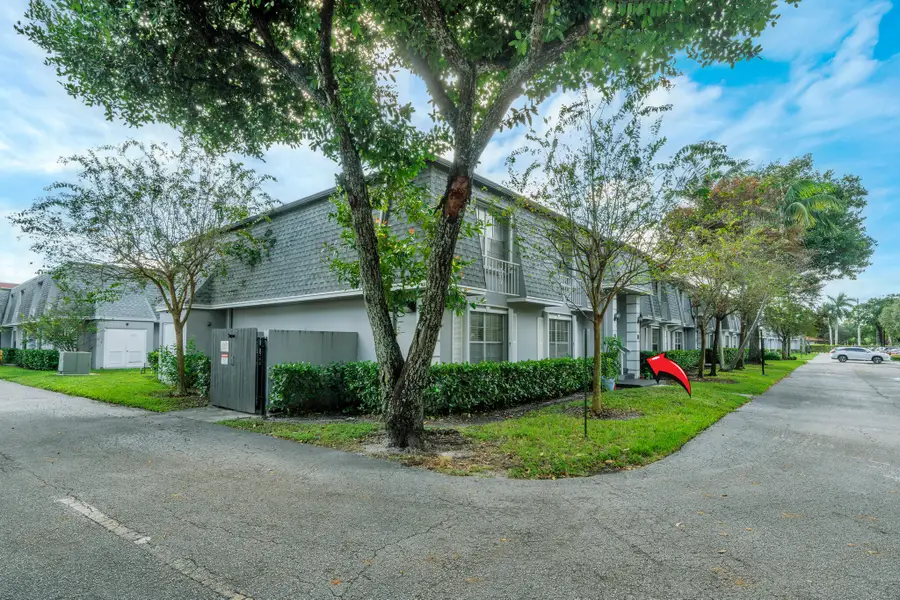 420 NW 70th Avenue #129, Plantation, FL 33317 - #2
