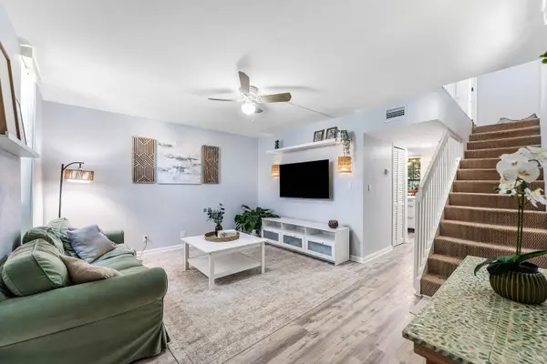781 SE 1st Way, Deerfield Beach, FL 33441