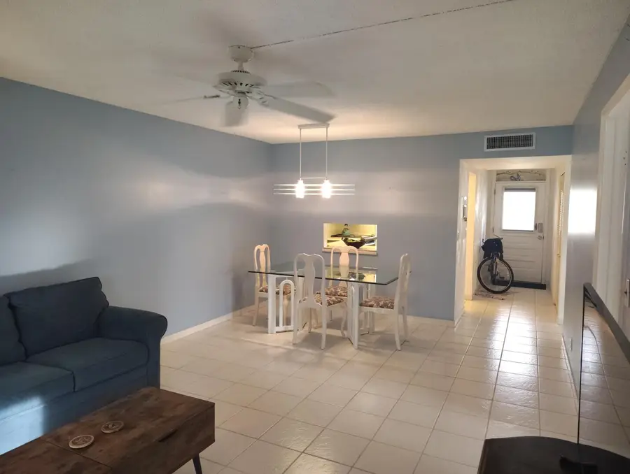 3001 NW 46th Avenue #301, Lauderdale Lakes, FL 33313 - #2