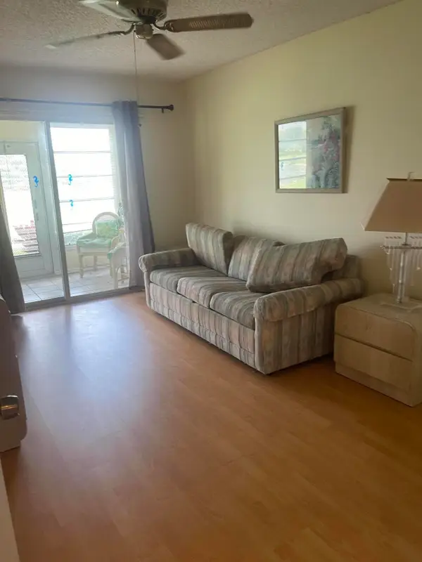 1052 Ainslie D Drive, Boca Raton, FL 33434
