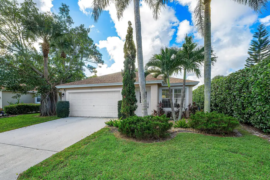 5427 Club Circle, Haverhill, FL 33415 - #3