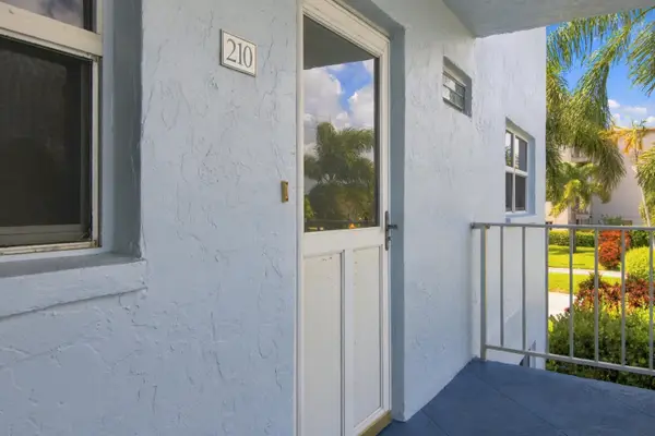 300 NE 26th Avenue #2100, Boynton Beach, FL 33435