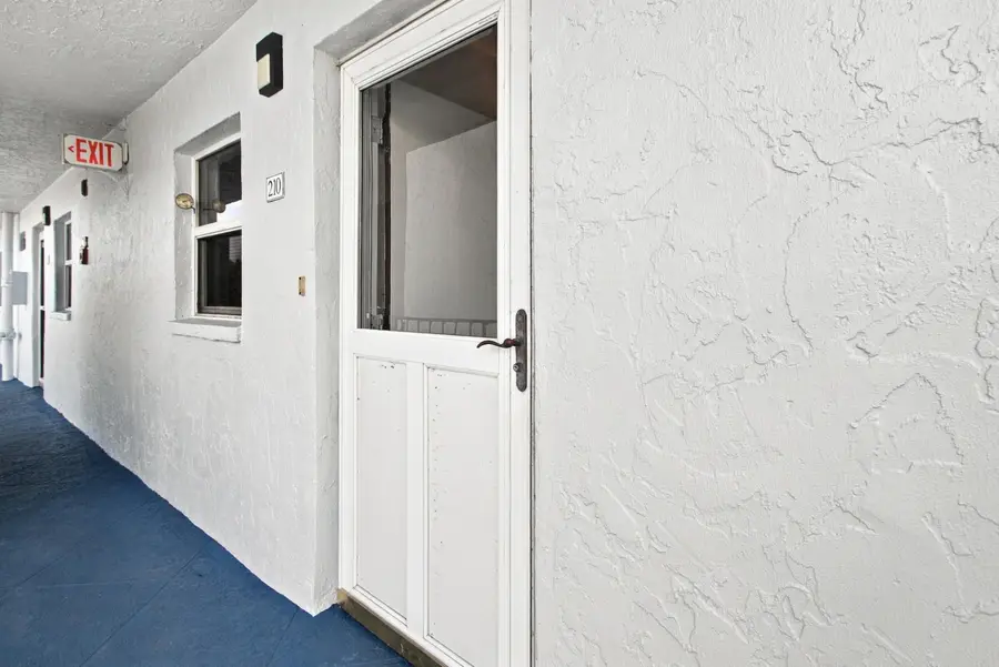 300 NE 26th Avenue #2100, Boynton Beach, FL 33435 - #2