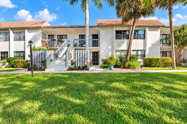 55 Tropic Isle Drive #33D, Delray Beach, FL 33483