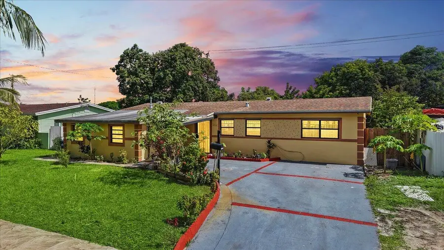18921 NW 24th Avenue, Miami Gardens, FL 33056 - #2