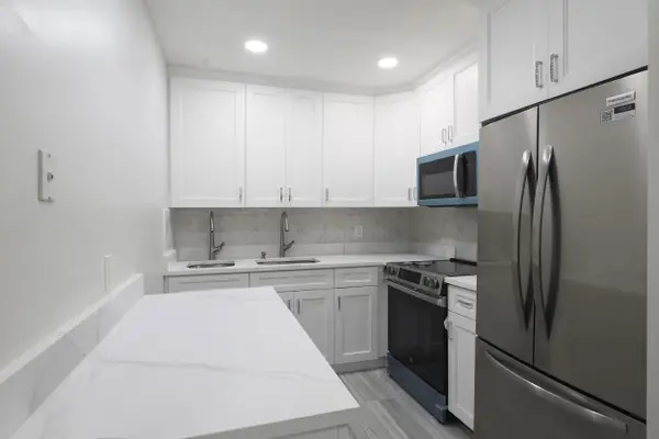 148 Hastings I, West Palm Beach, FL 33417