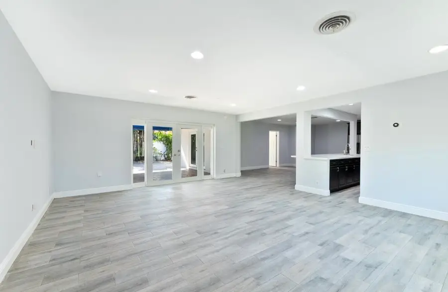 2160 NE 55th Court, Fort Lauderdale, FL 33308 - #3