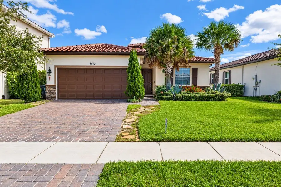 8410 NW Greenbank Circle, Port Saint Lucie, FL 34987 - #2