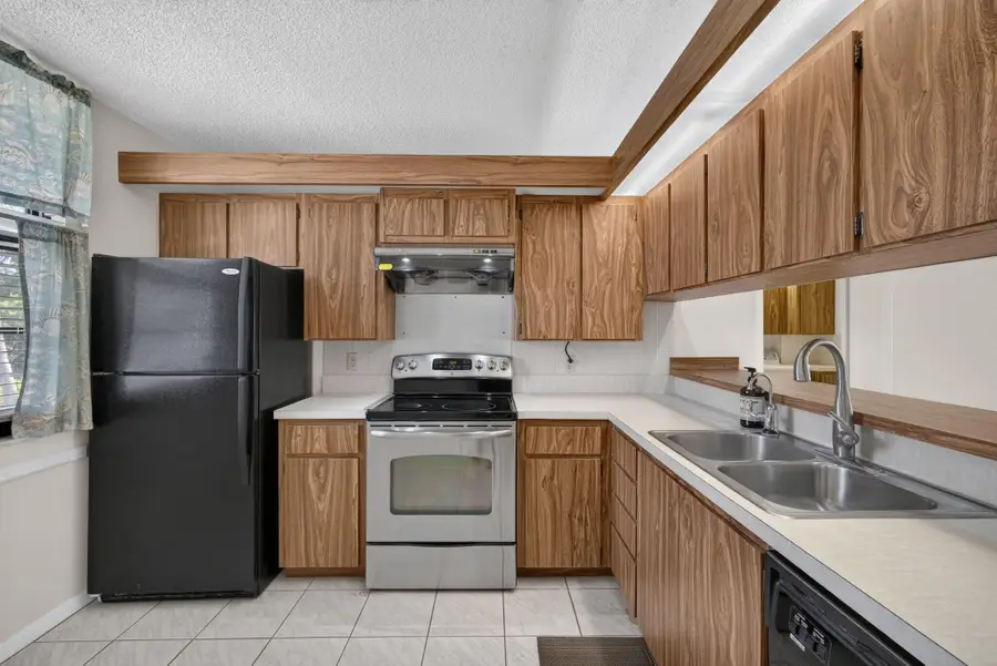 3626 Whitehall Drive #306, West Palm Beach, FL 33401 - #2