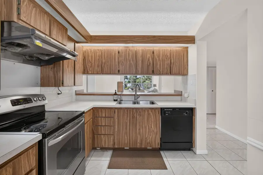 3626 Whitehall Drive #306, West Palm Beach, FL 33401 - #3