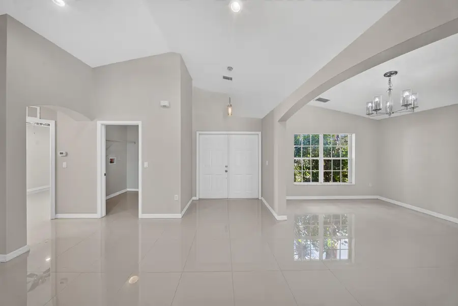536 SW Indian Key Drive, Port Saint Lucie, FL 34986 - #2