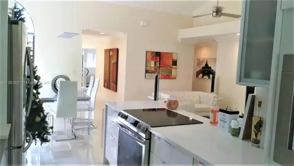 17324 Boca Club Boulevard #902, Boca Raton, FL 33487