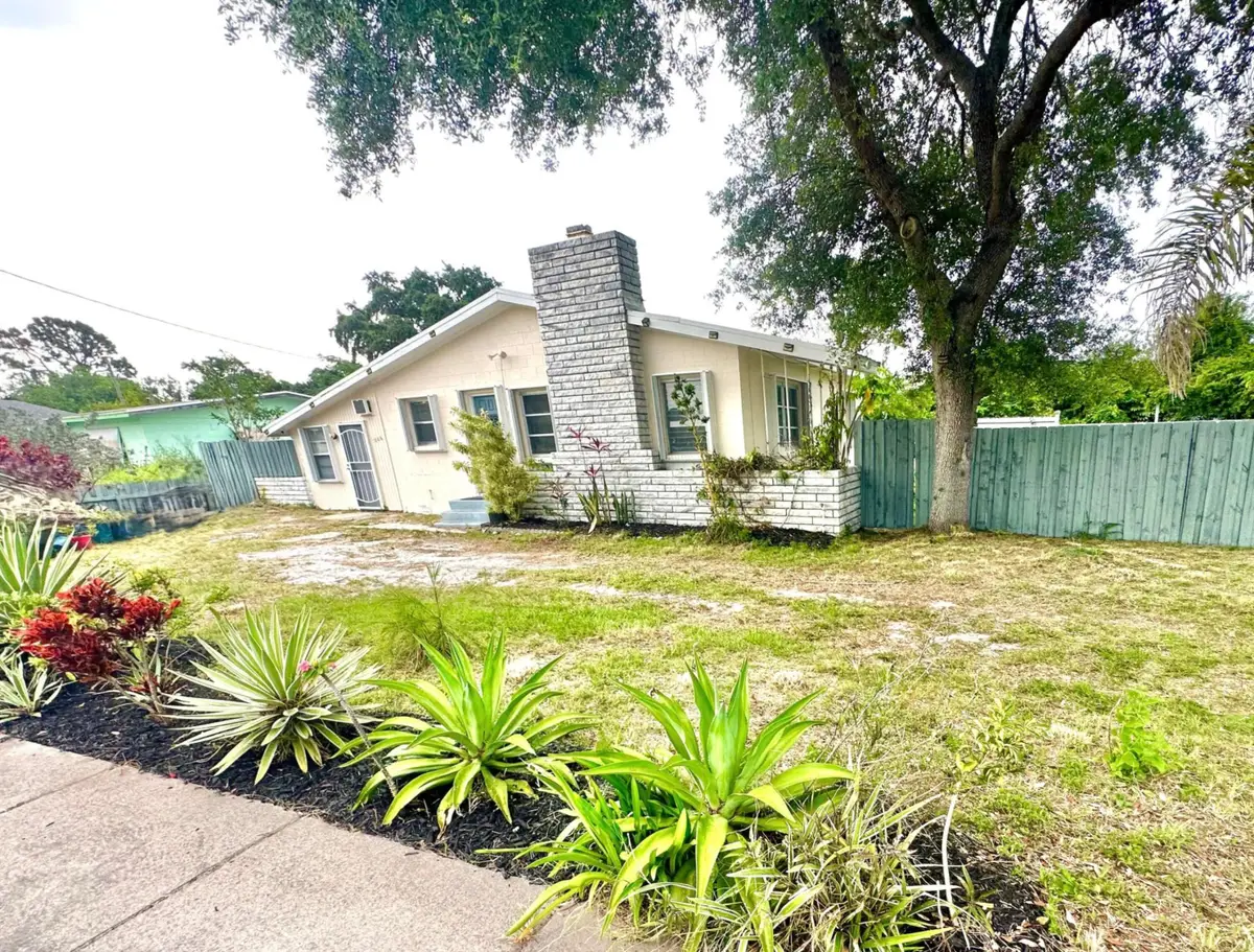 3006 N 25th Street, Fort Pierce, FL 34946 - #1