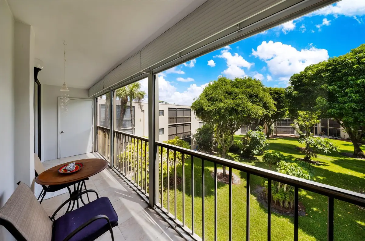 5250 Las Verdes Circle #317, Delray Beach, FL 33484 - #1